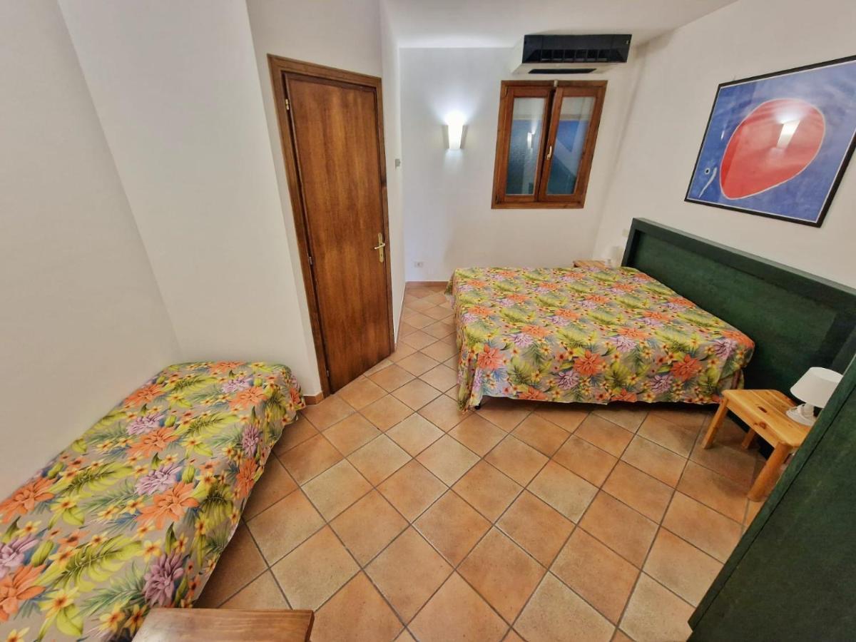 Al Barcoco Aparthotel Marina di Campo Exterior photo