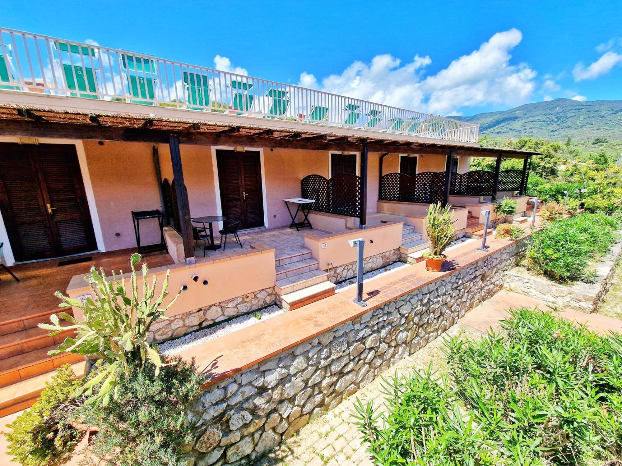 Al Barcoco Aparthotel Marina di Campo Exterior photo